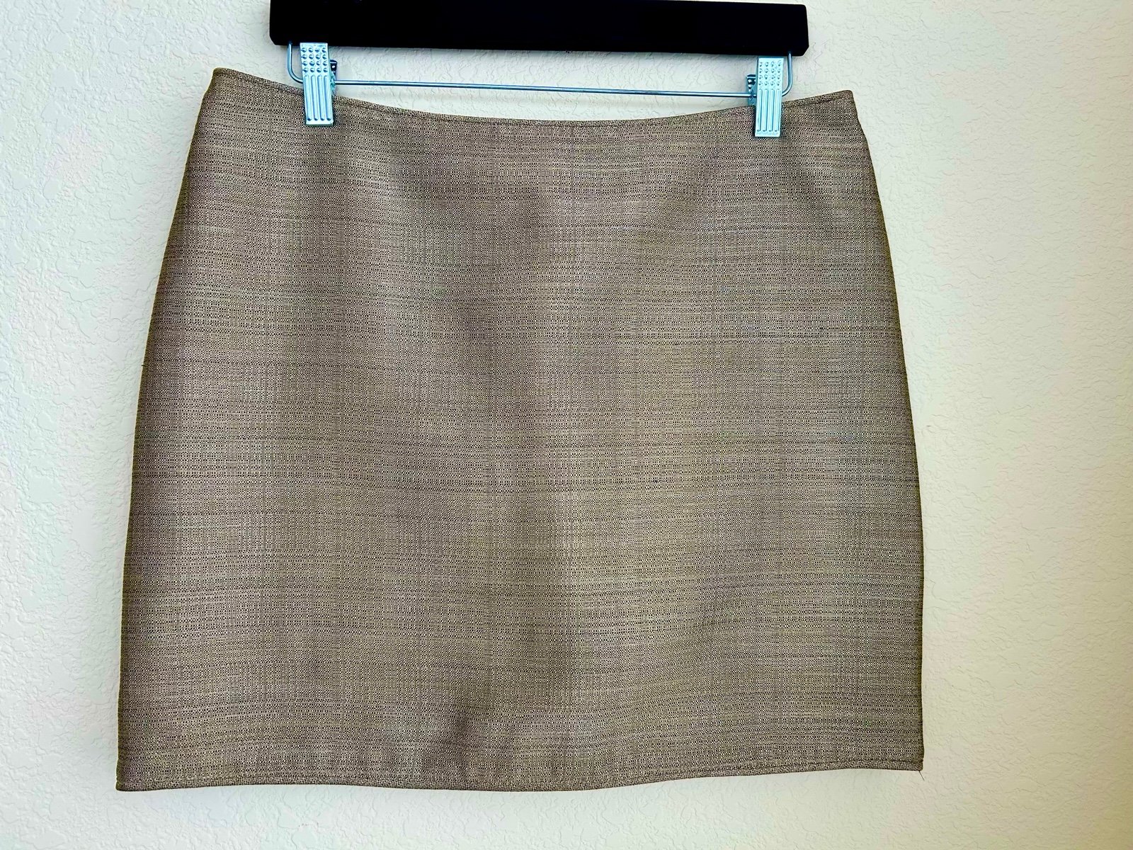 Burberry Women’s Brown Metallic Mini Skirt Lined Authentic Sz 8 NEW