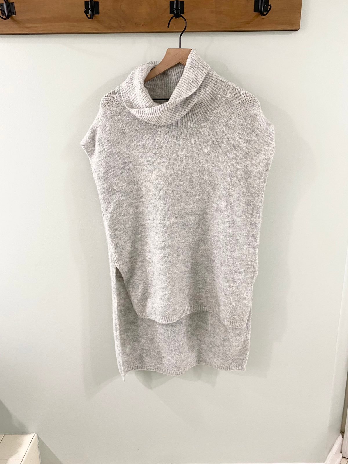 Rain + Rose Cowl Neck Sweater Tunic Size Medium
