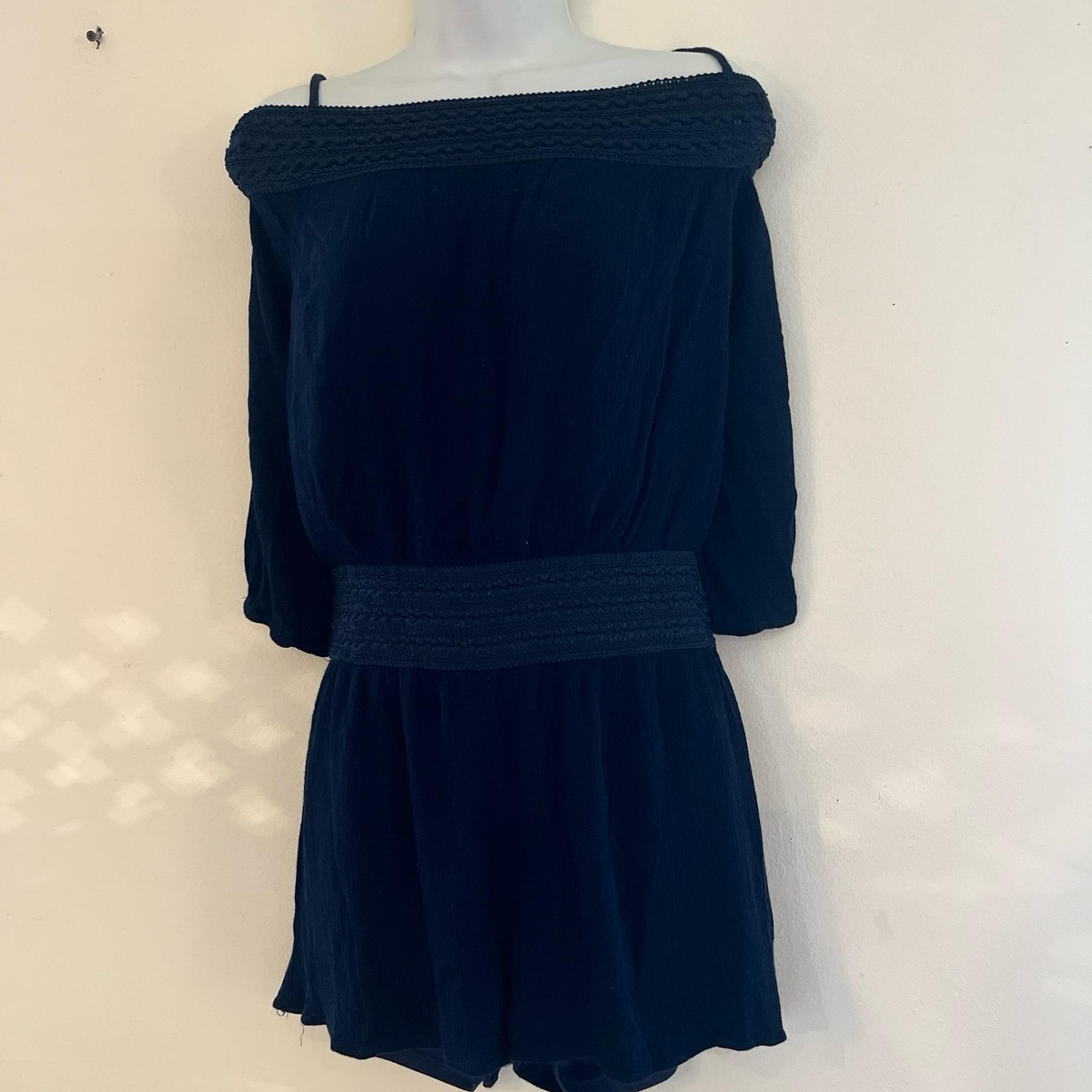 PURPLE SNOW Women's Romper Off shoulder NAVY BLUE Shorts Crinkle SIZE L NWOT