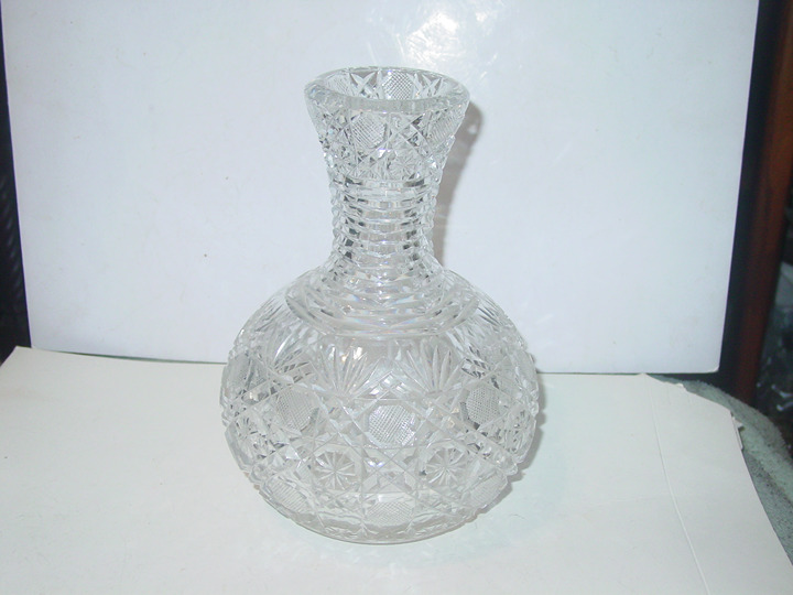 Outstanding Cut Glass Antique Vase