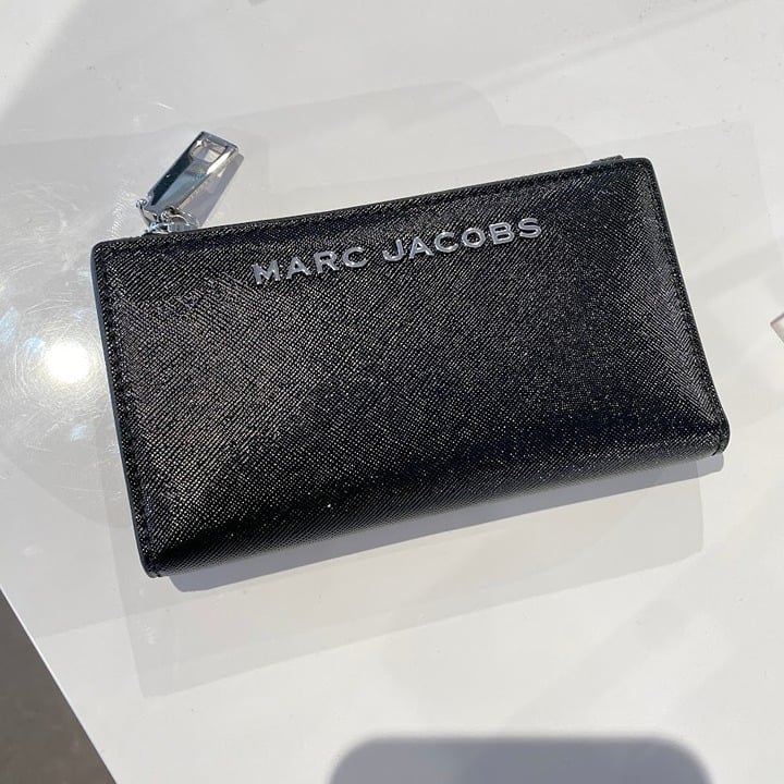 Marc Jacobs 4P4SMP026S02 MEDIUM FLAT WALLET