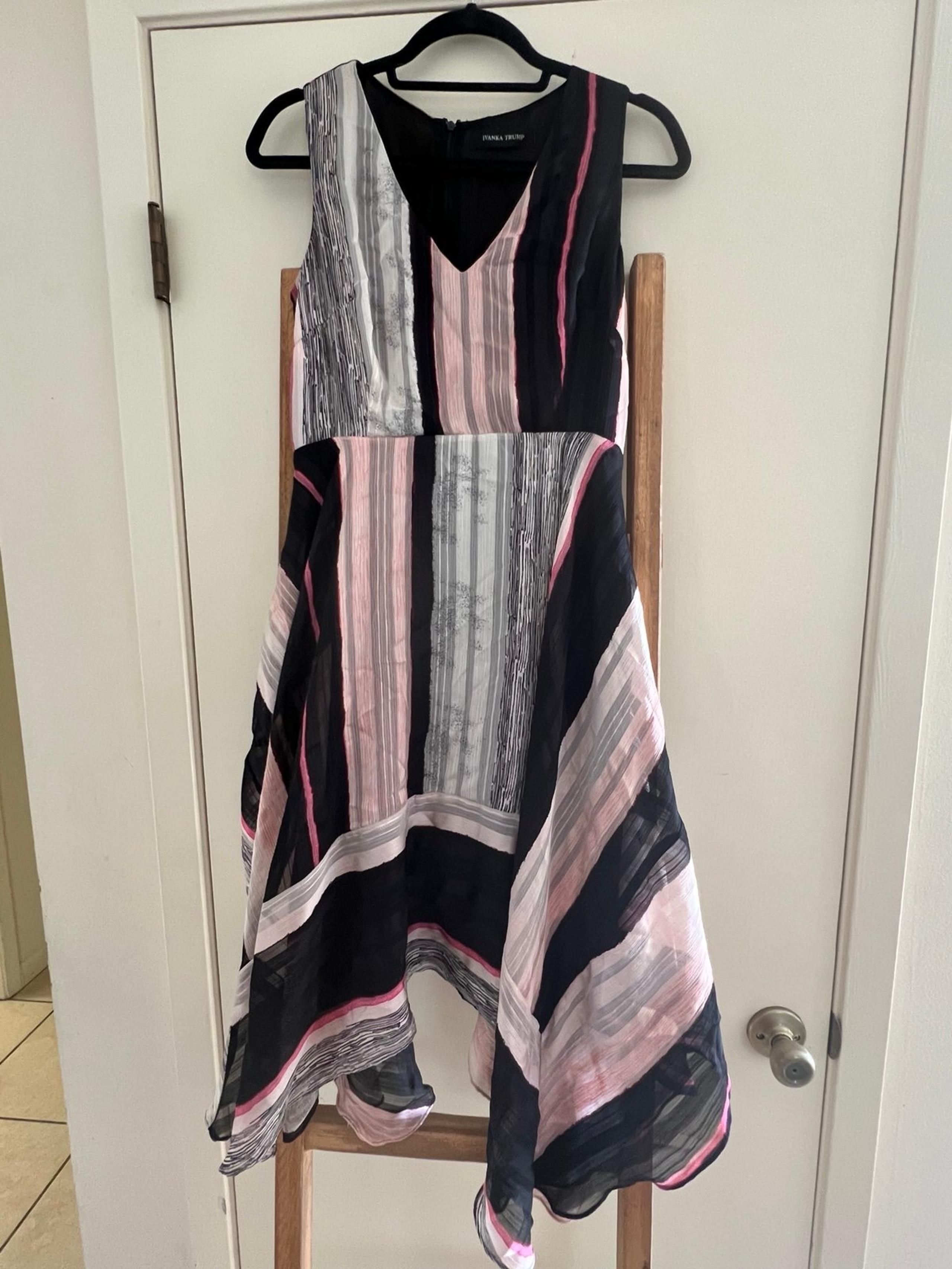 IVANKA TRUMP Women's Size 8 Dress Handkerchief Hem Sleeveless Striped Pink Blk