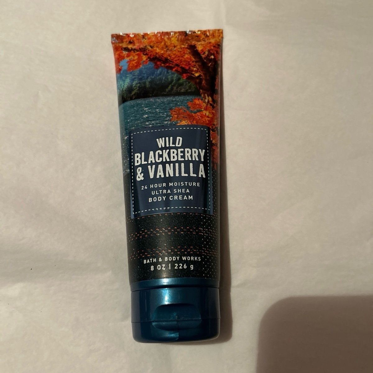 Bath and body Works wild blackberry and vanilla body cream 8 oz