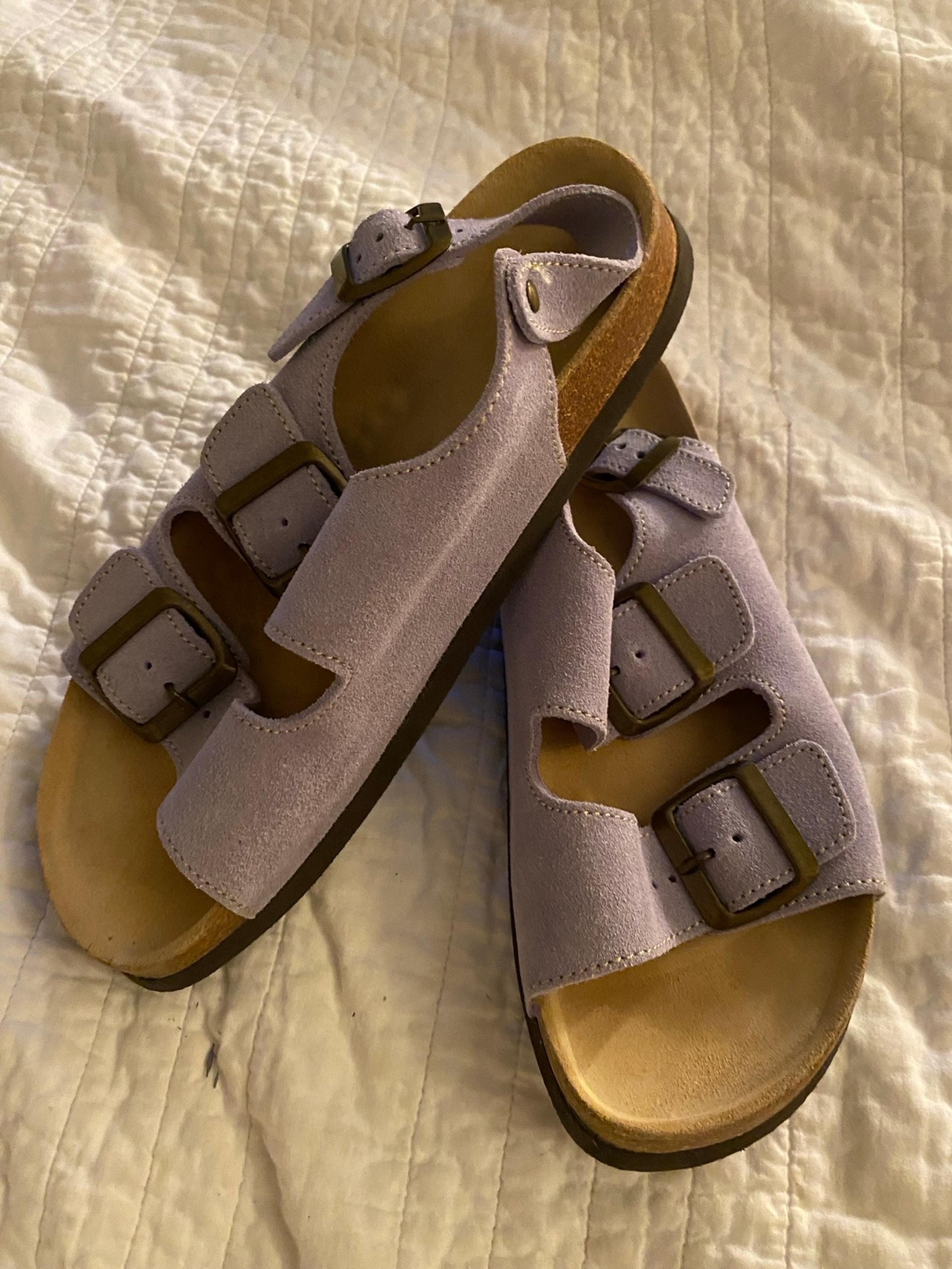 Lands end suede “Birkenstock style” sandals 7