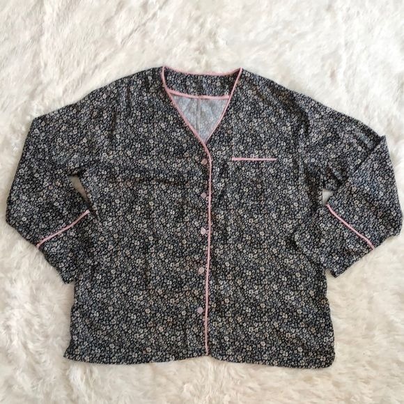 Summersalt silky feeling button down floral pajama top