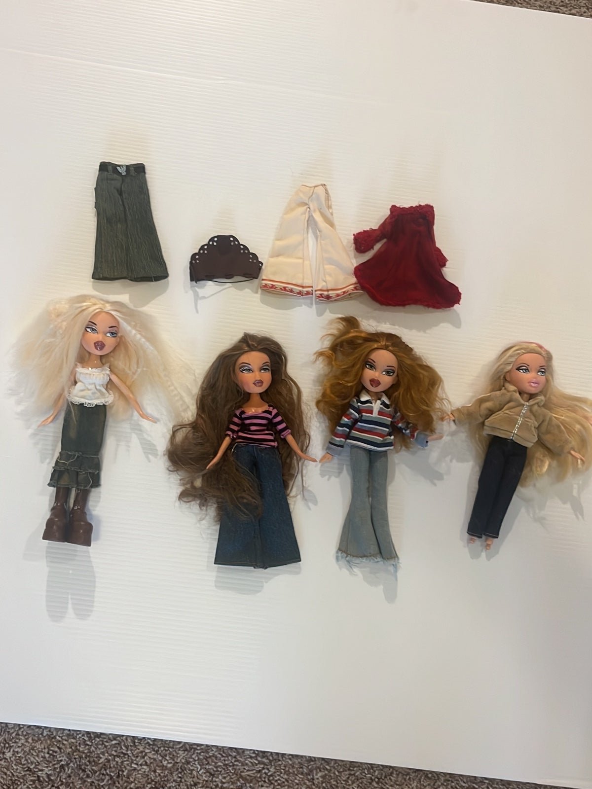 Bratz doll Lot