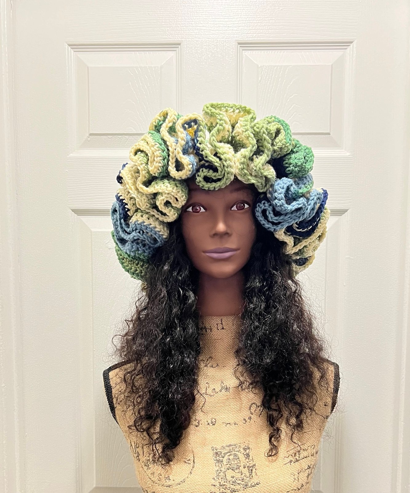 WOMENS XXTREMED RUFFLE HAT