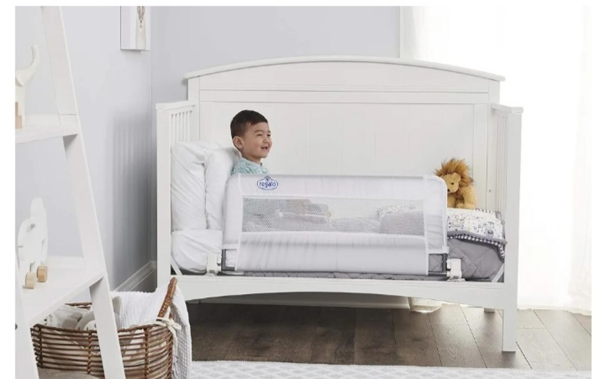 Swing Down crib rail