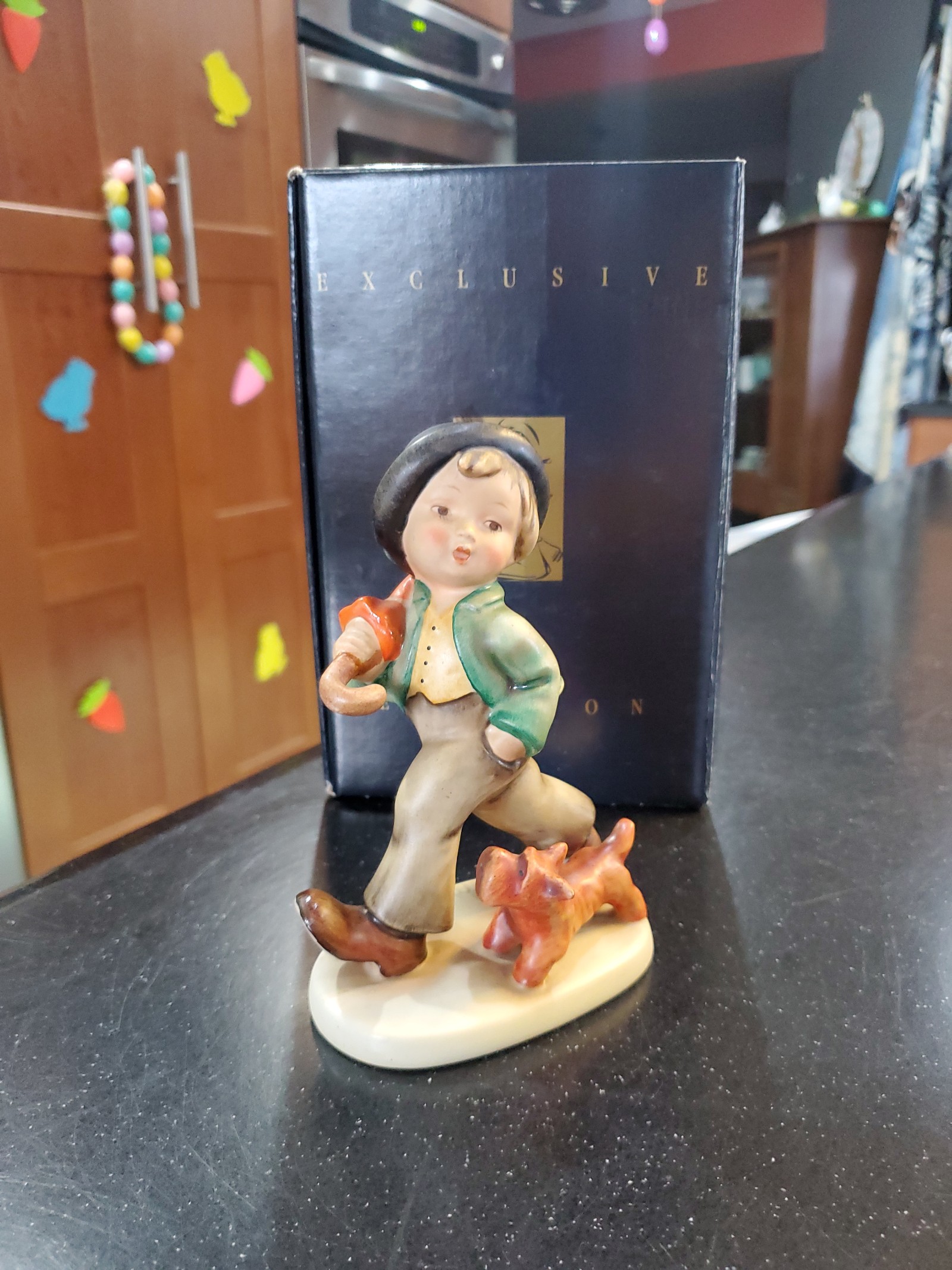 Vintage Goebel Hummel Strolling Along #5 designed by Arthur Moeller