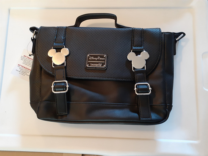Disney Parks x Loungefly black Pin Bag 400947214650
