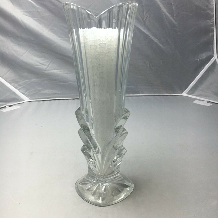 Vintage 80s Art Deco 8 Glass Fan Decorative Bud Tulip Vase