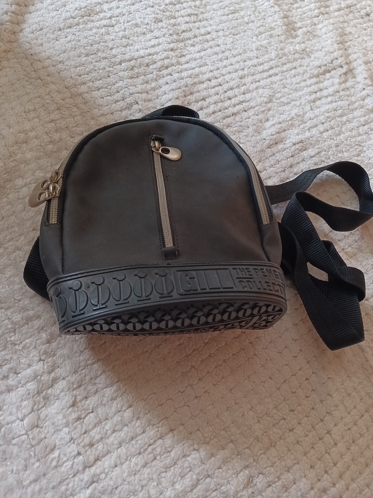 The original Penguin Collection Made in Italy backpack