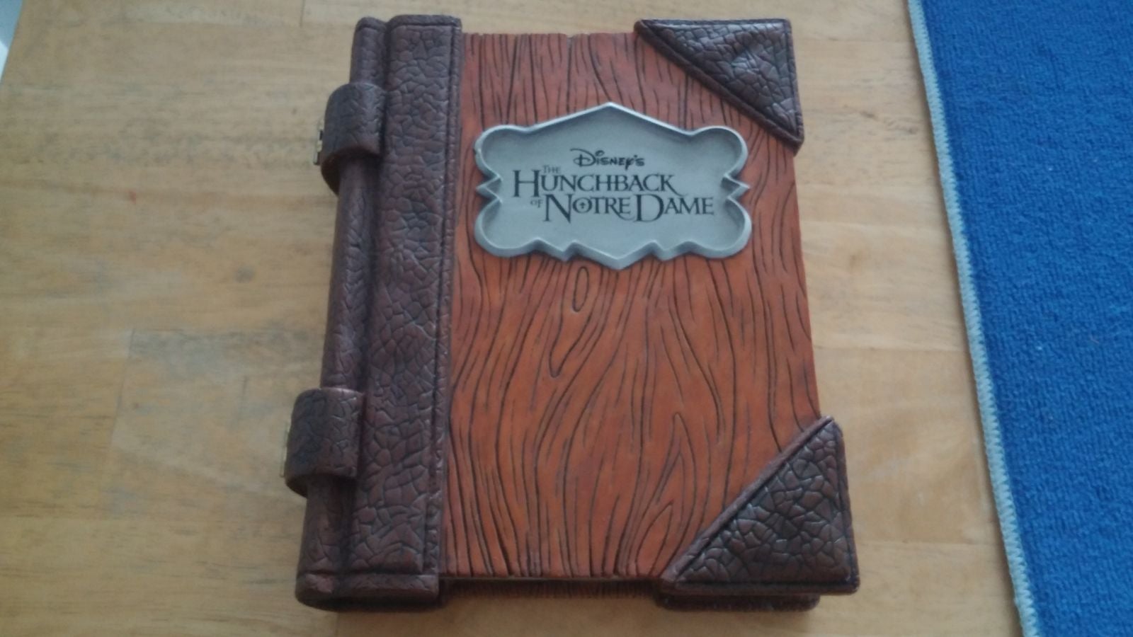 Disney's Hunchback of Notre Dame Watch