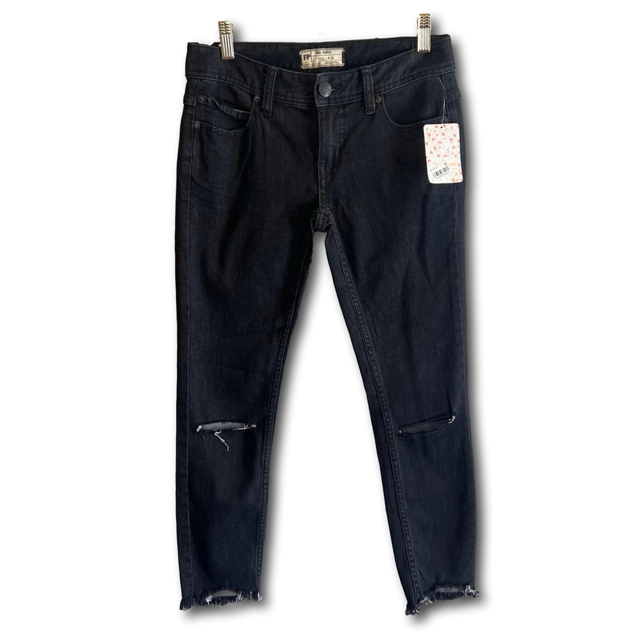 Free People Women’s Cigarette Crop Jeans Distressed Raw Hem Carbon Black Size 25