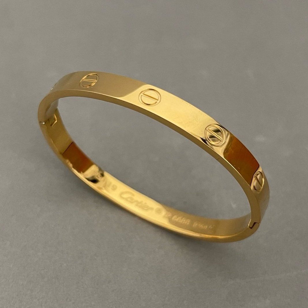Size 18 clip on bangle bracelet, gold plated yellow gold