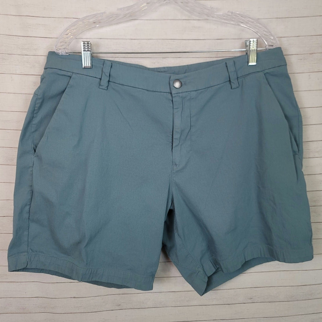 Lululemon Commission Short Slim Chino in Mystic Green, sz 36