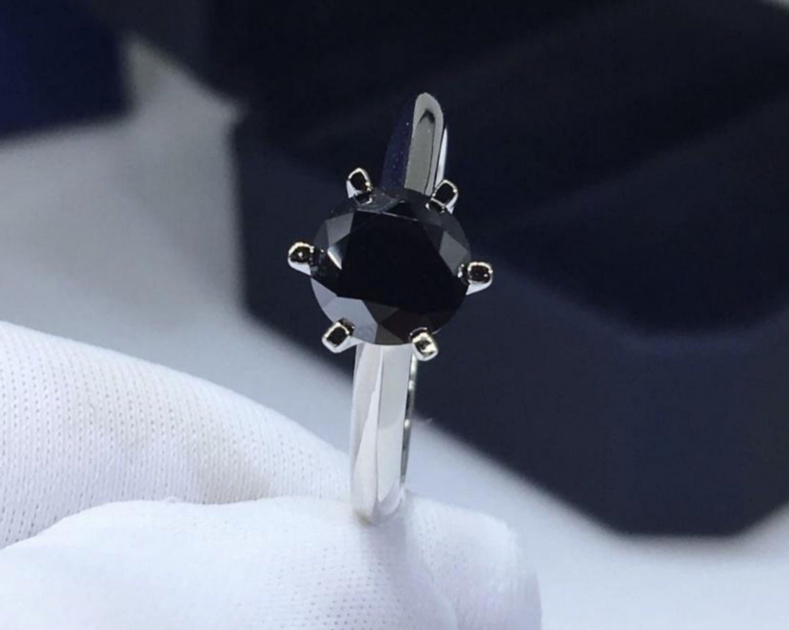 *sale* The Black Queen Diamond engagement Ring