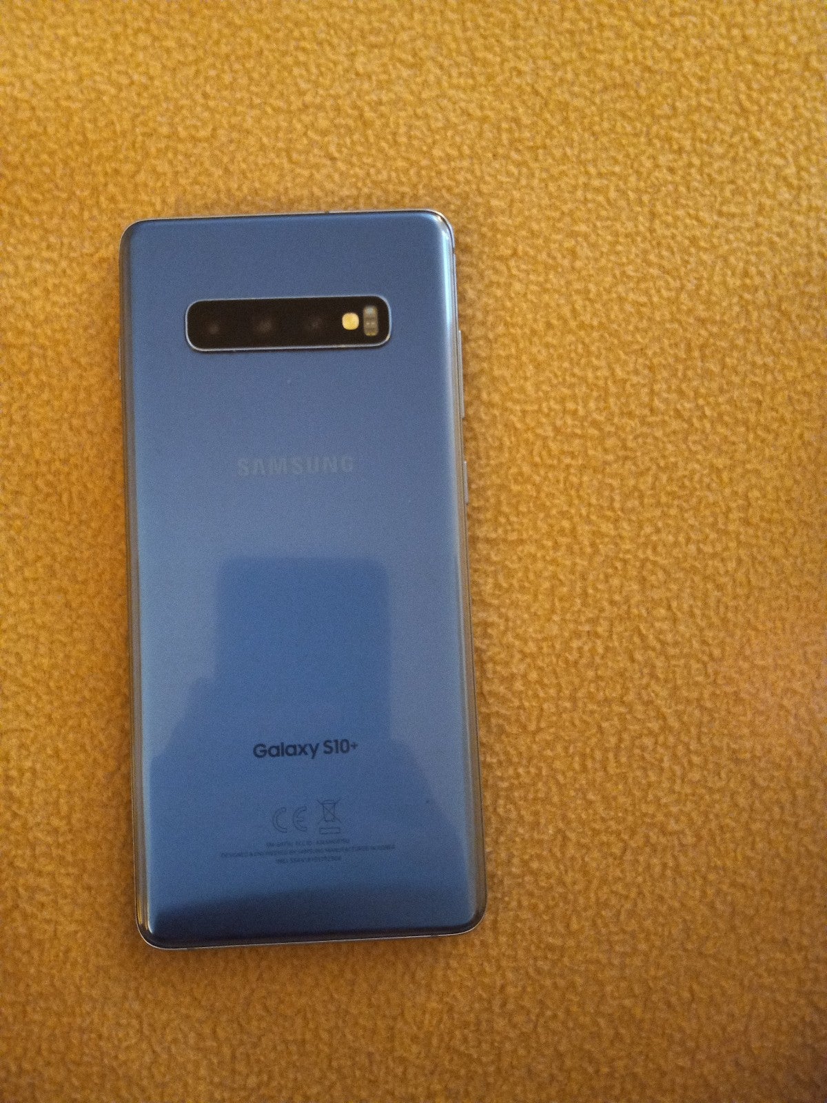 Samsung Galaxy S10 128 GB in Prism Blue AT&T