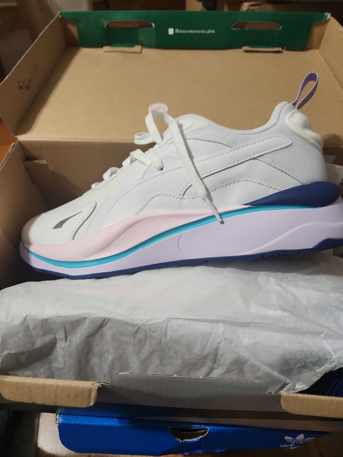 Puma RS- store Curve