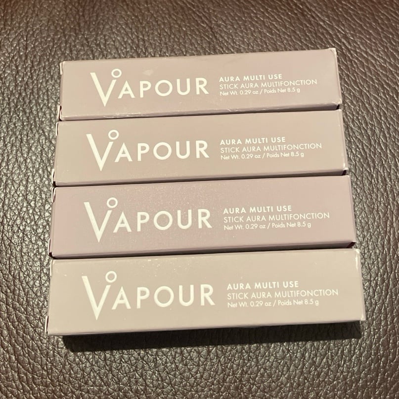 Vapour aura multi use stick blush bundle