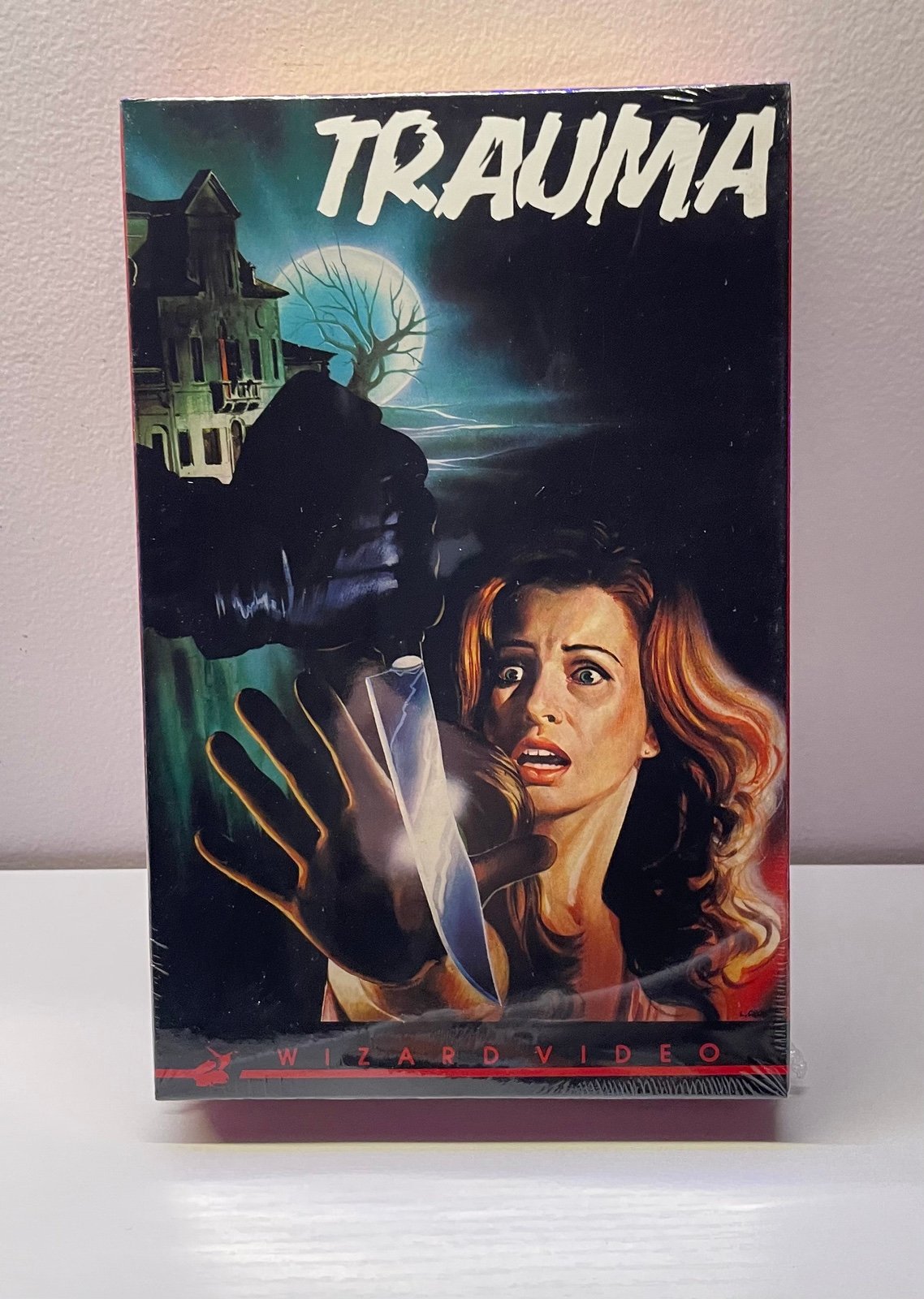 Trauma aka Red Rings of Fear Wizard Video Horror BIG BOX VHS