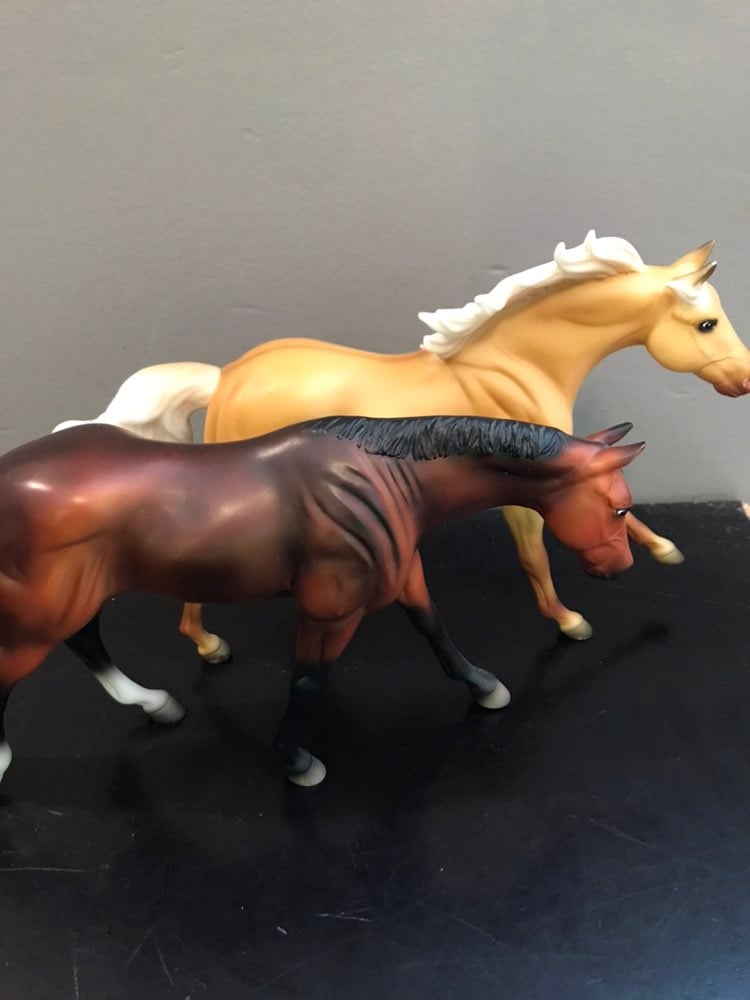 Breyer Classic Quarter Horse Pair