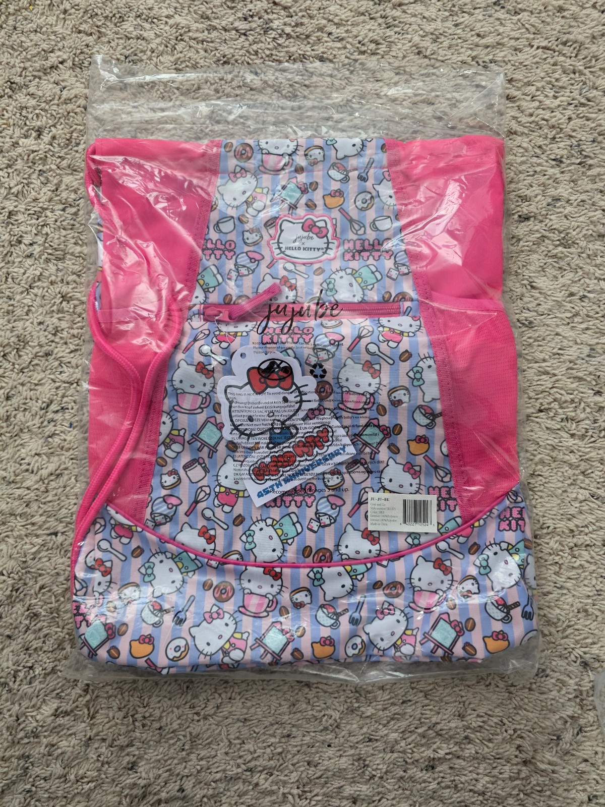 Ju-Ju-Be Hello Kitty bakery grab and go drawstring backpack