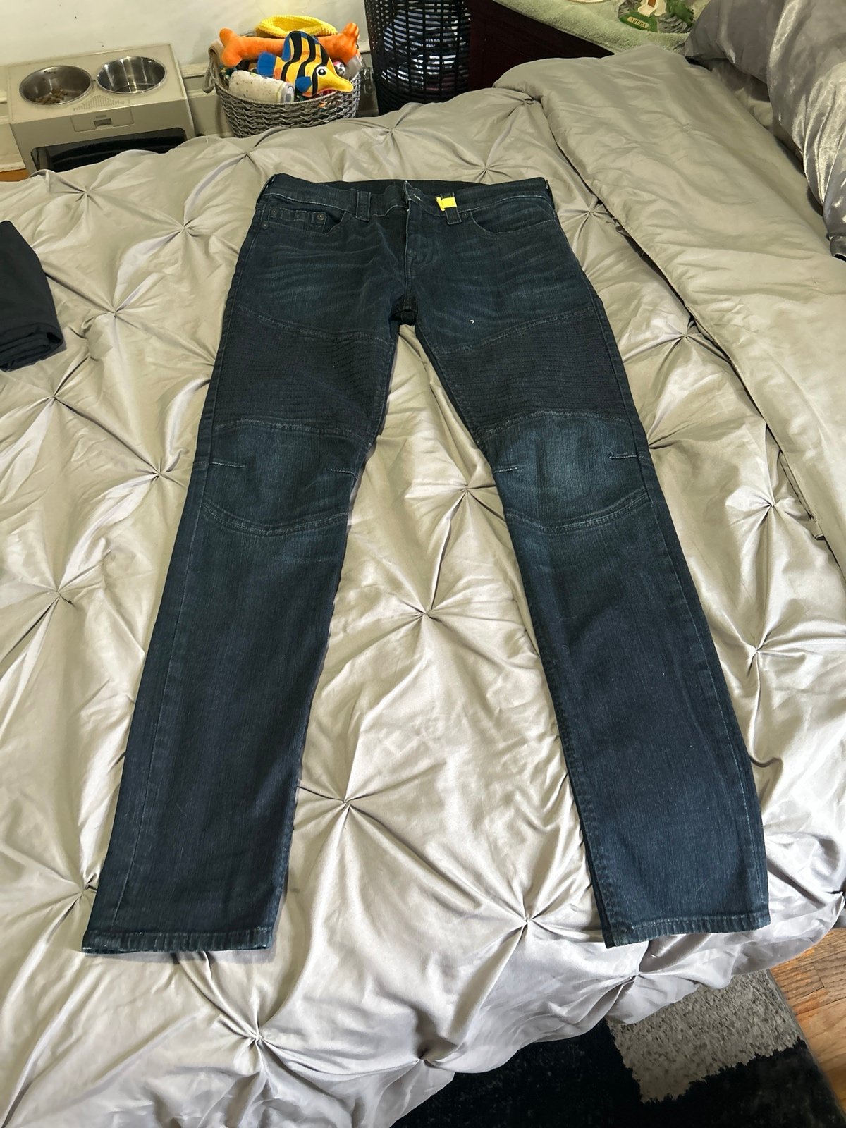 True Religion jeans men size 33