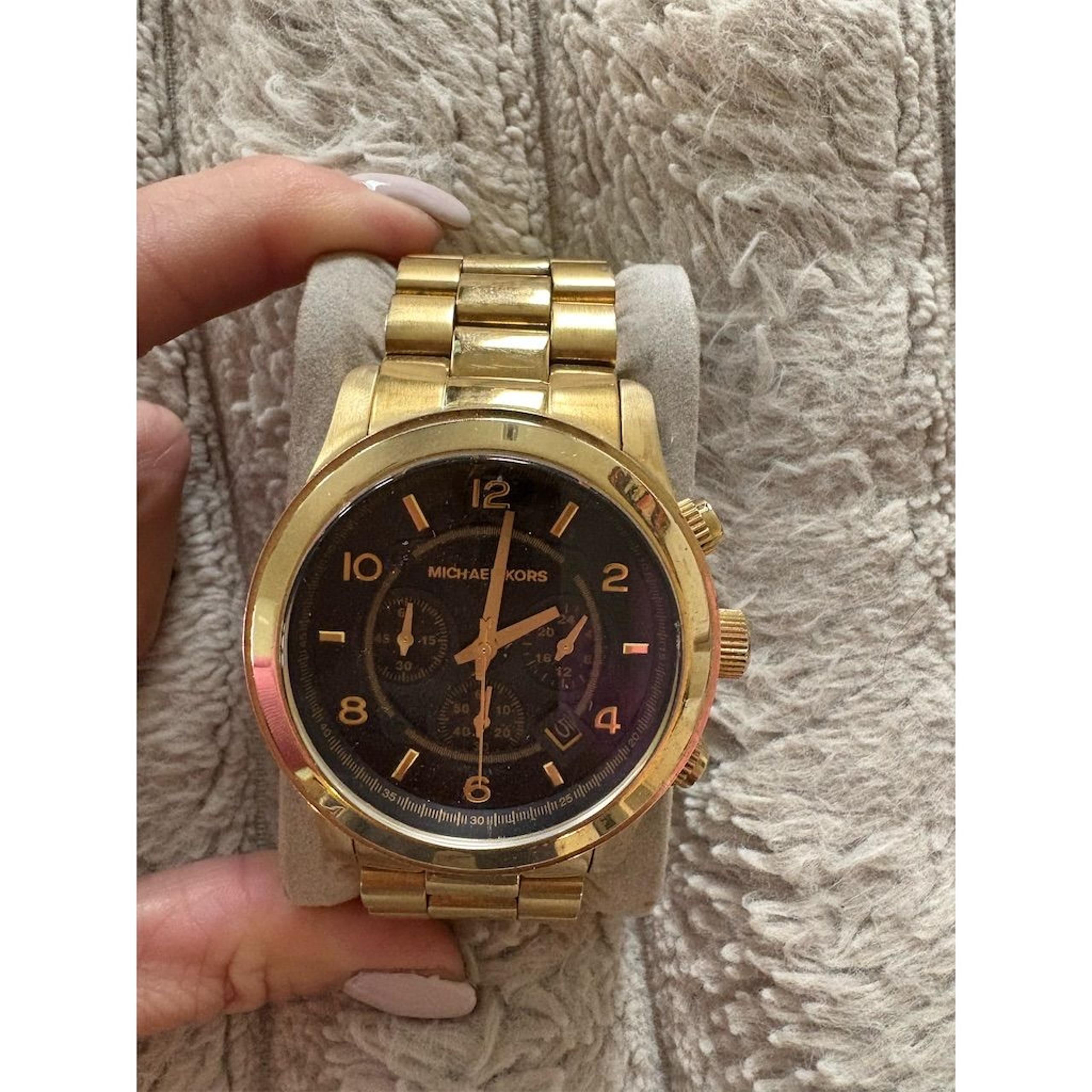 Michael Kors Men's Gold-Tone Oversized Runway Watch Black Dial Quartz