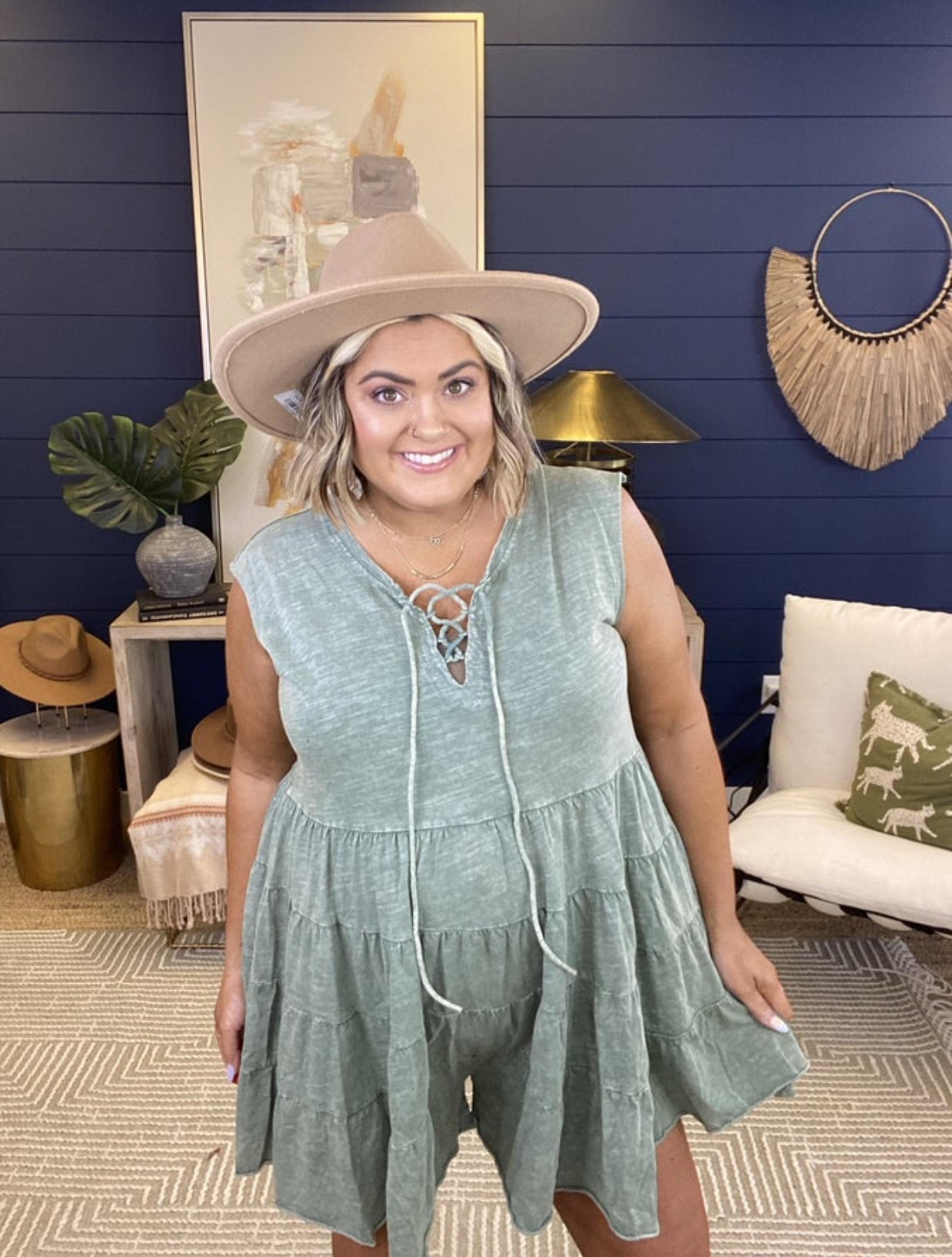 Easel Flowy Ruffle Romper