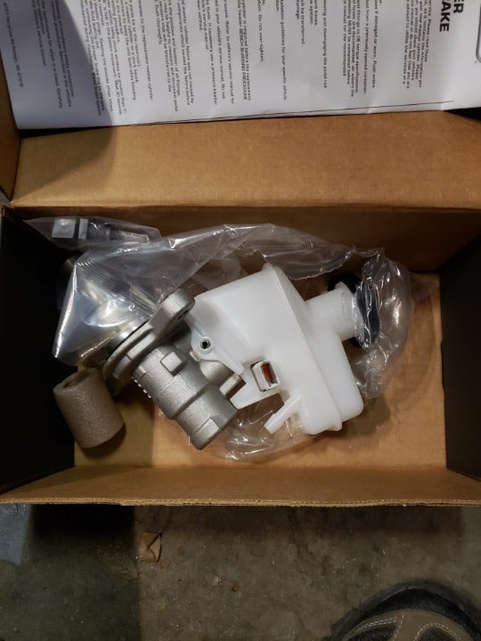 Wearever MCA630729 New Master Cylinder