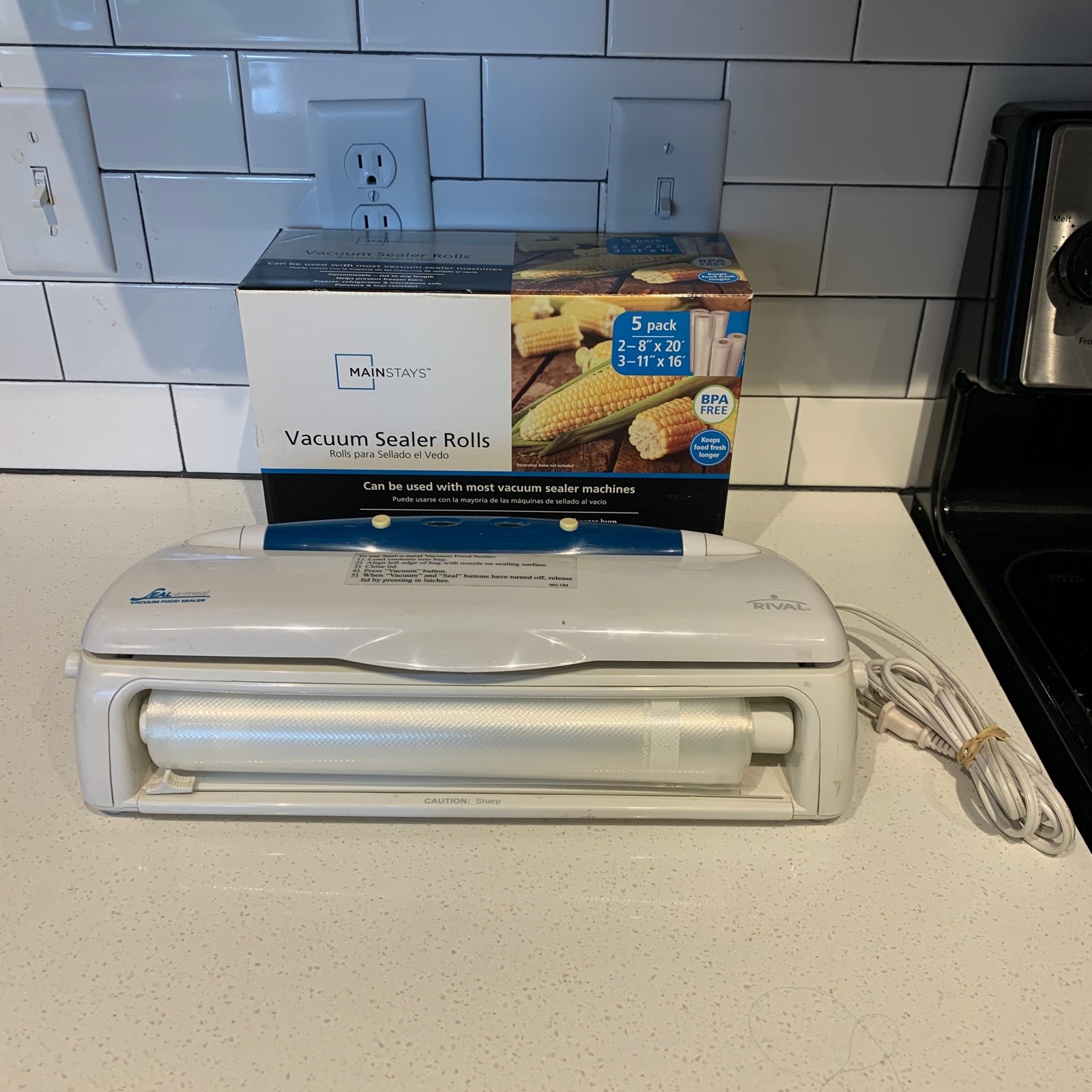 Rival Seal A Meal Vacuum Sealer Machine + 5 New Rolls