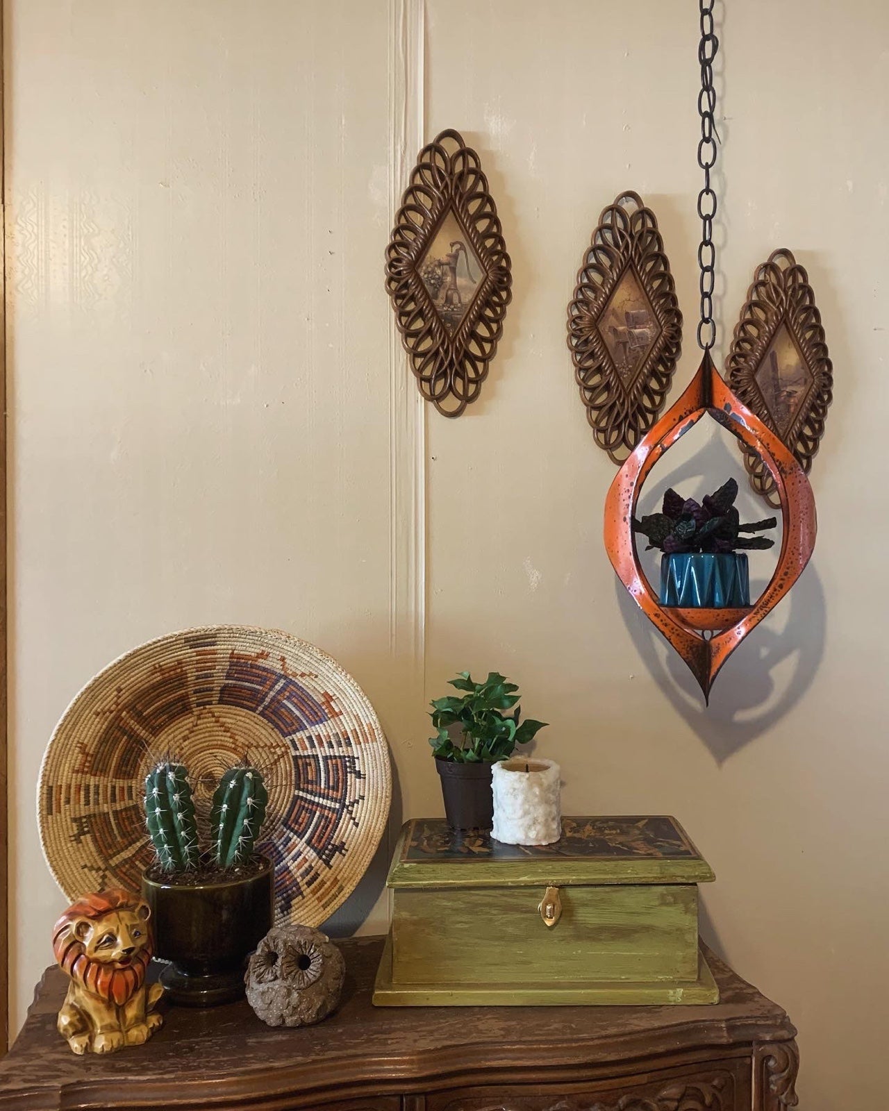 Vintage Hanova of Pasadena hanging candle holder