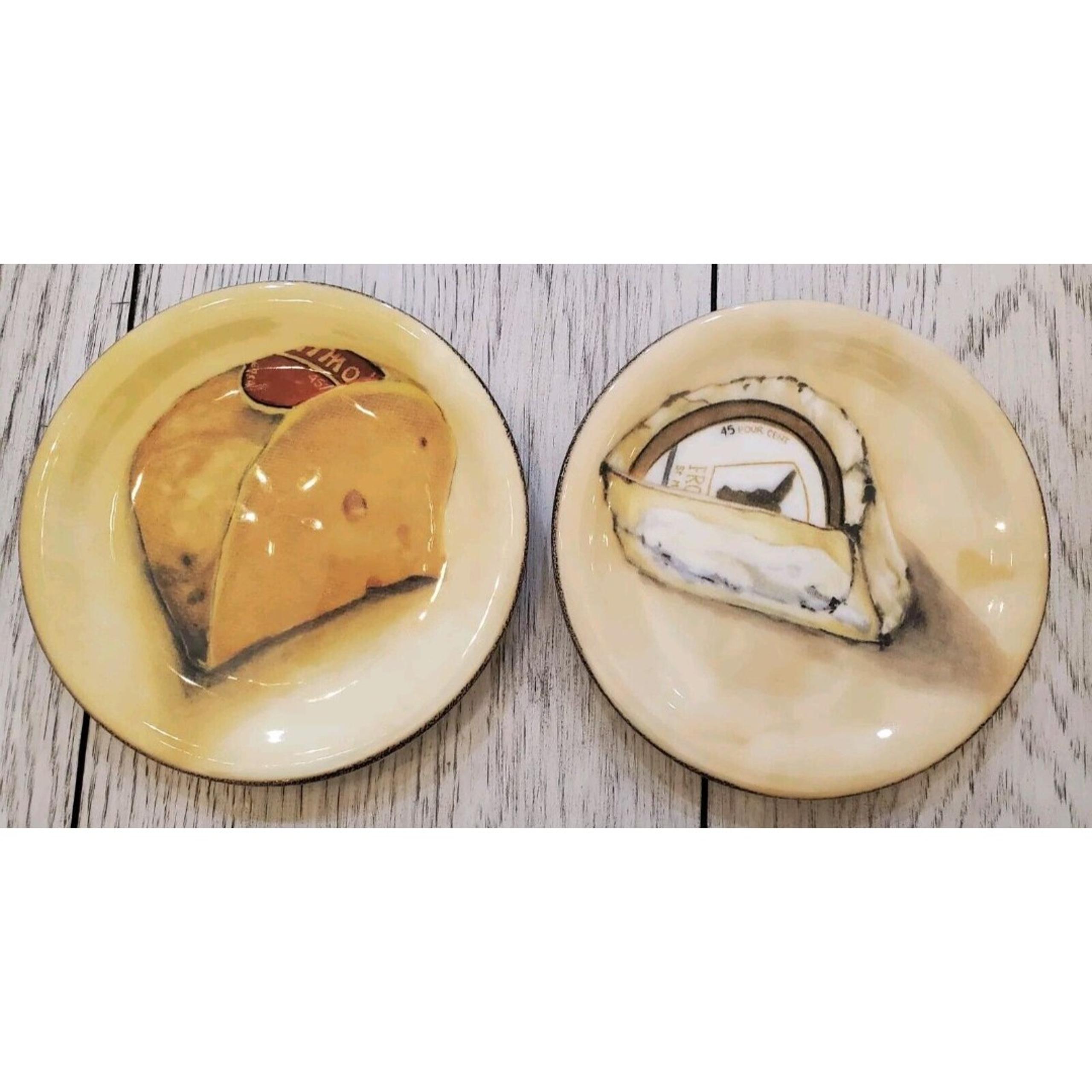 Williams Sonoma Fromage Cheese Plates Made In Italy 2 Appetizer Plates 6.5"