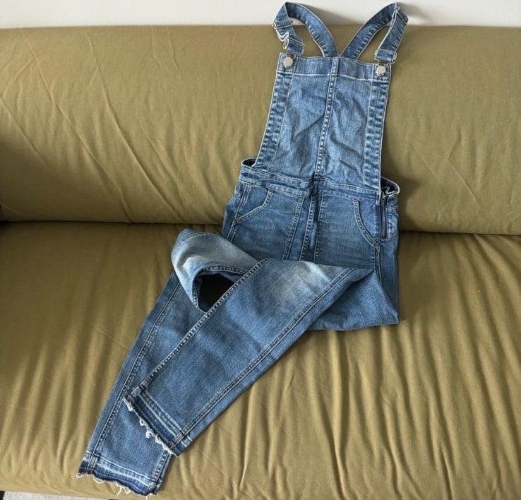 Madewell Overalls Size XS. So cute!