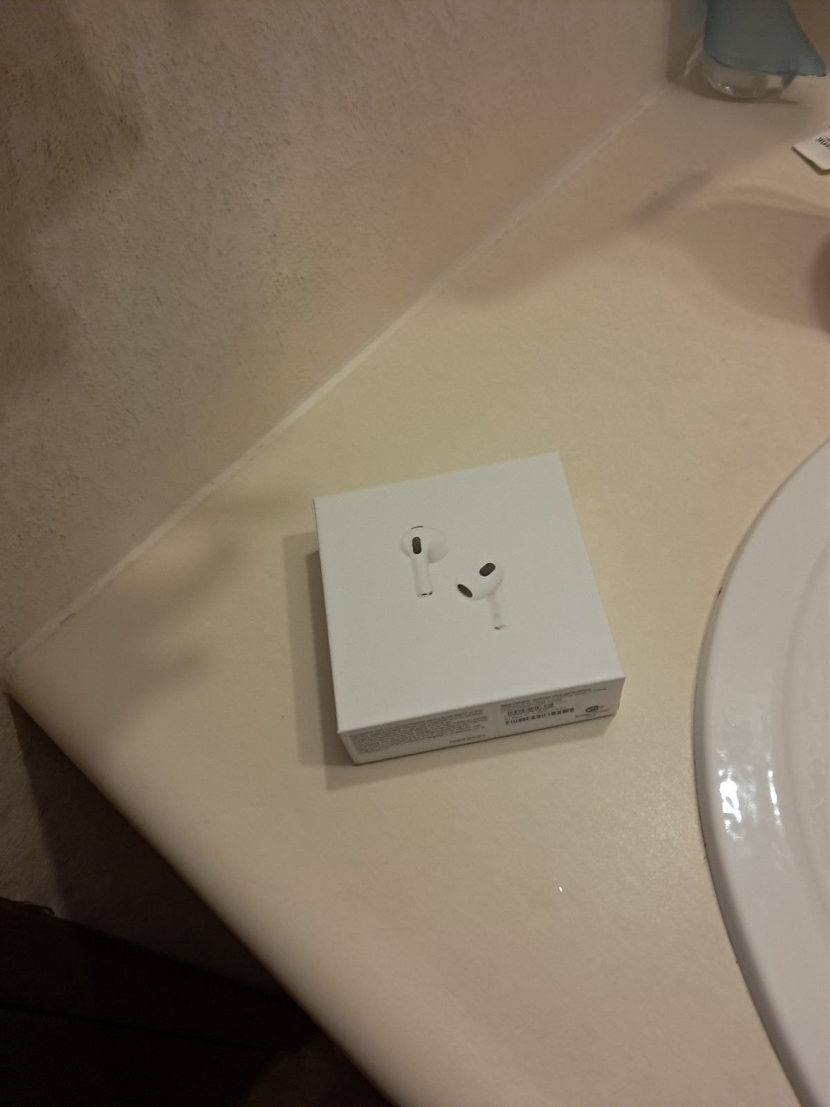 Apple AirPods