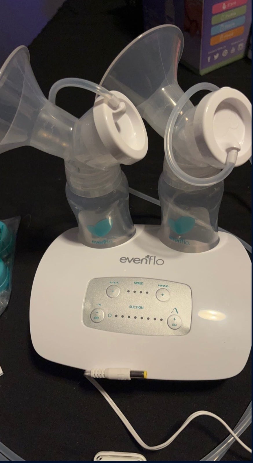 Evenflo double electric breast pump