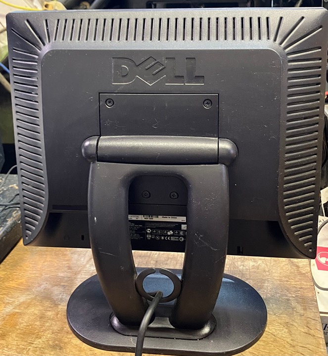 Dell E152FPb 15 inch Monitor