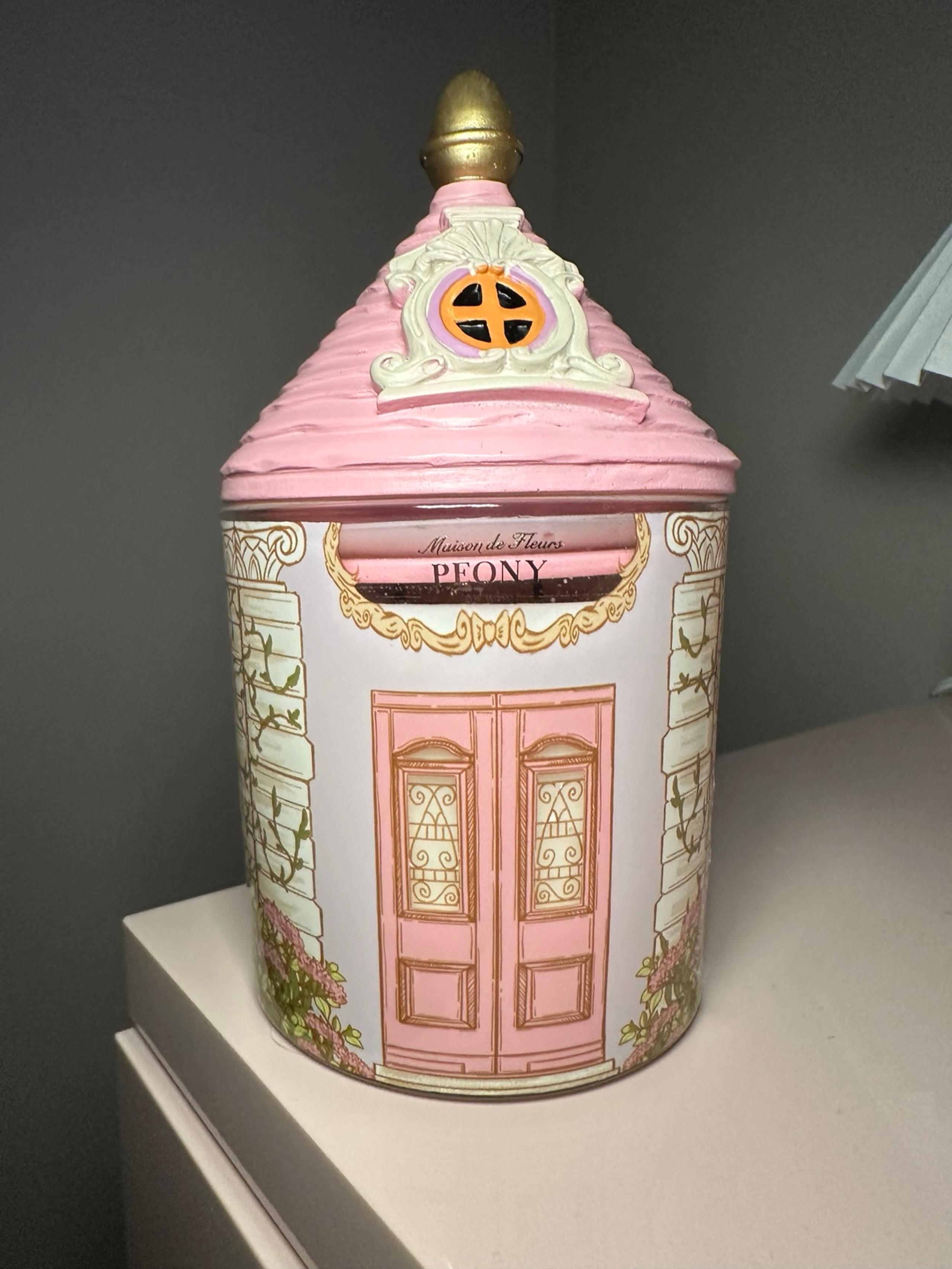 Peony pink Castle Candle