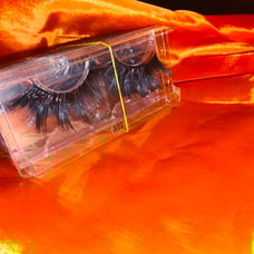 Cruelty free eyelashes 100pcs