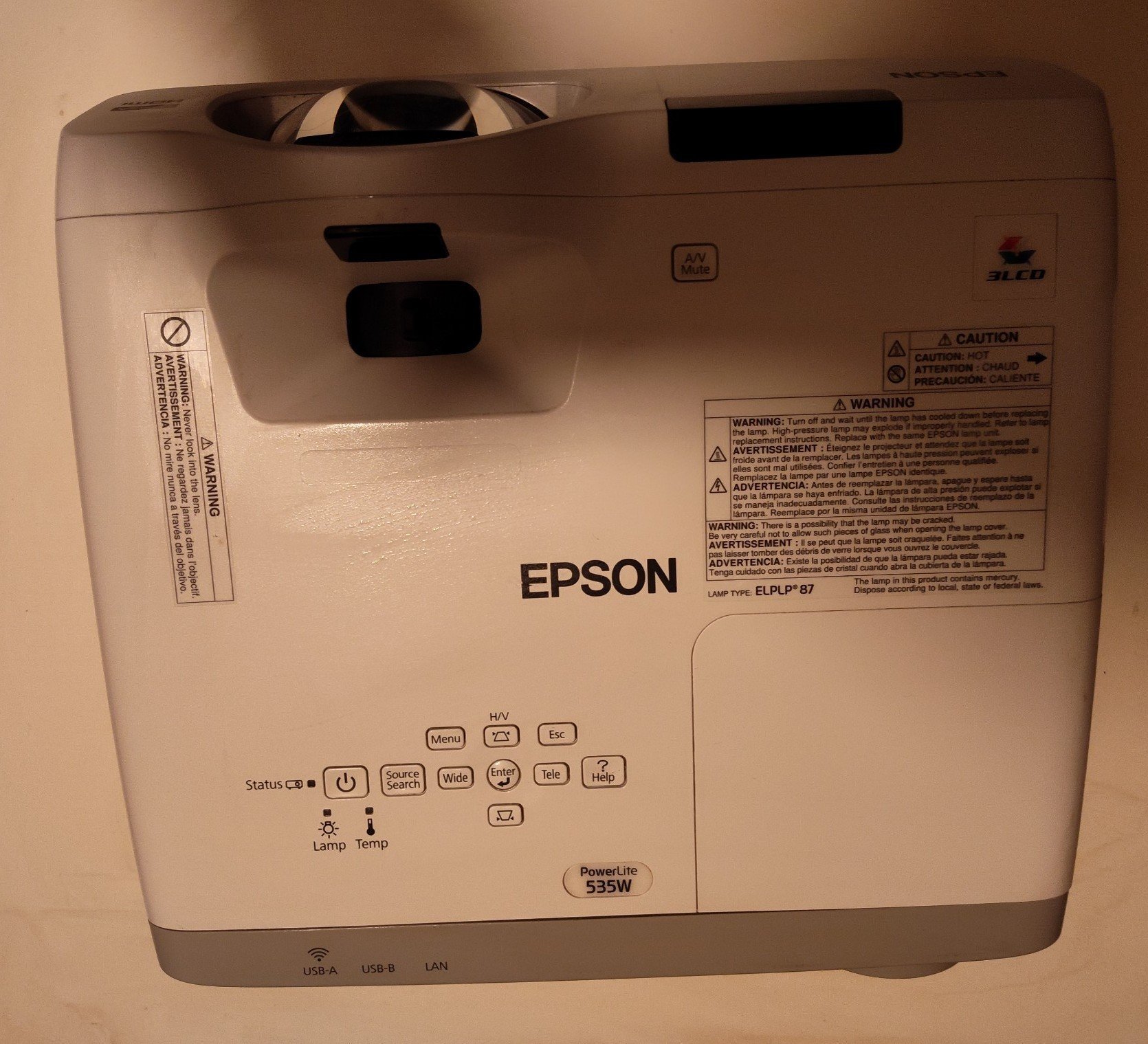 Epson PowerLite 535w w/remote,ceiling mount and all connections
