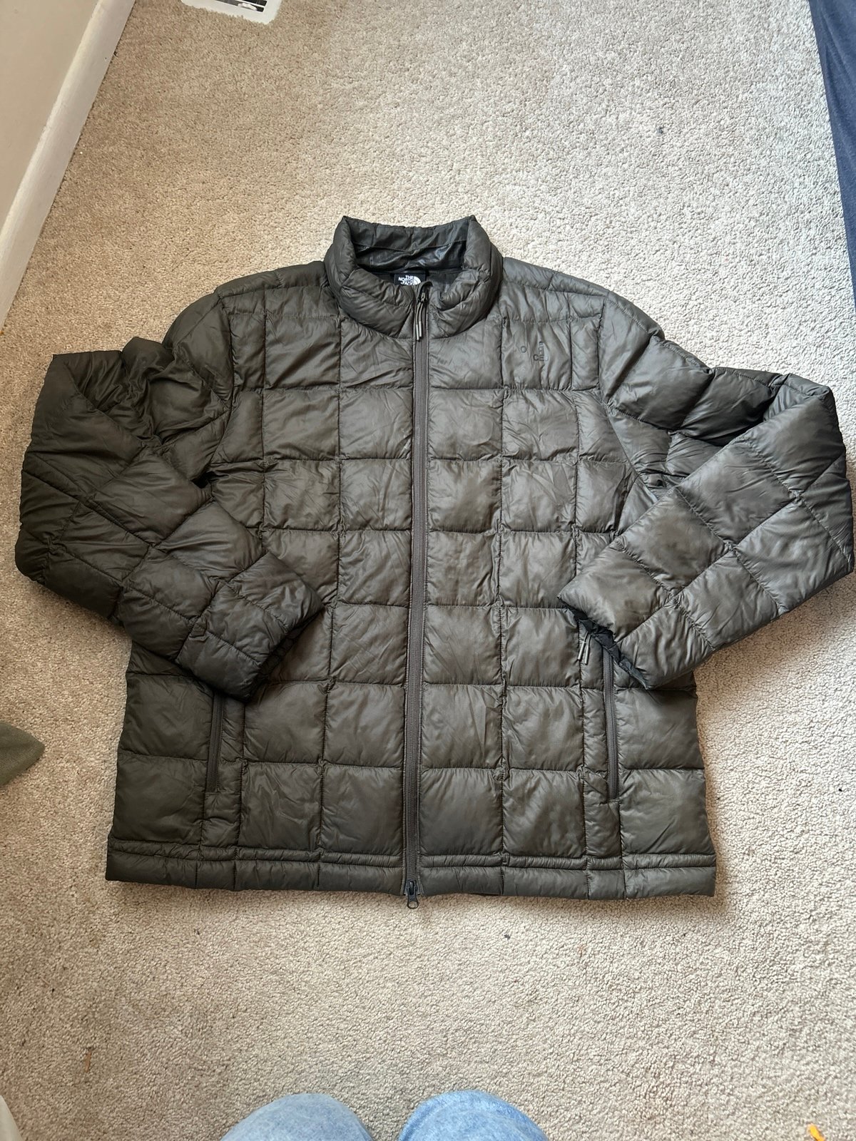 North Face Men’s XL Dark Green Puffer Jacket