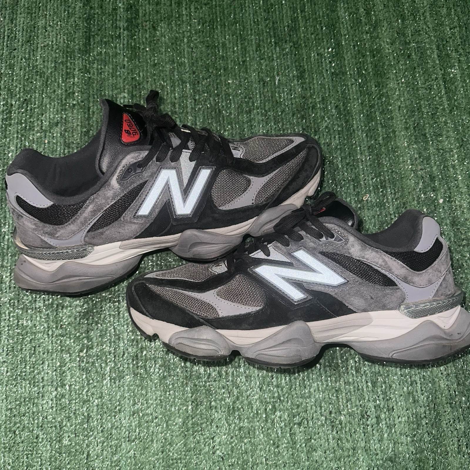 Men's New Balance 9060 Shoes - Size 11.5 (Black w/Castle Rock & Raincloud)