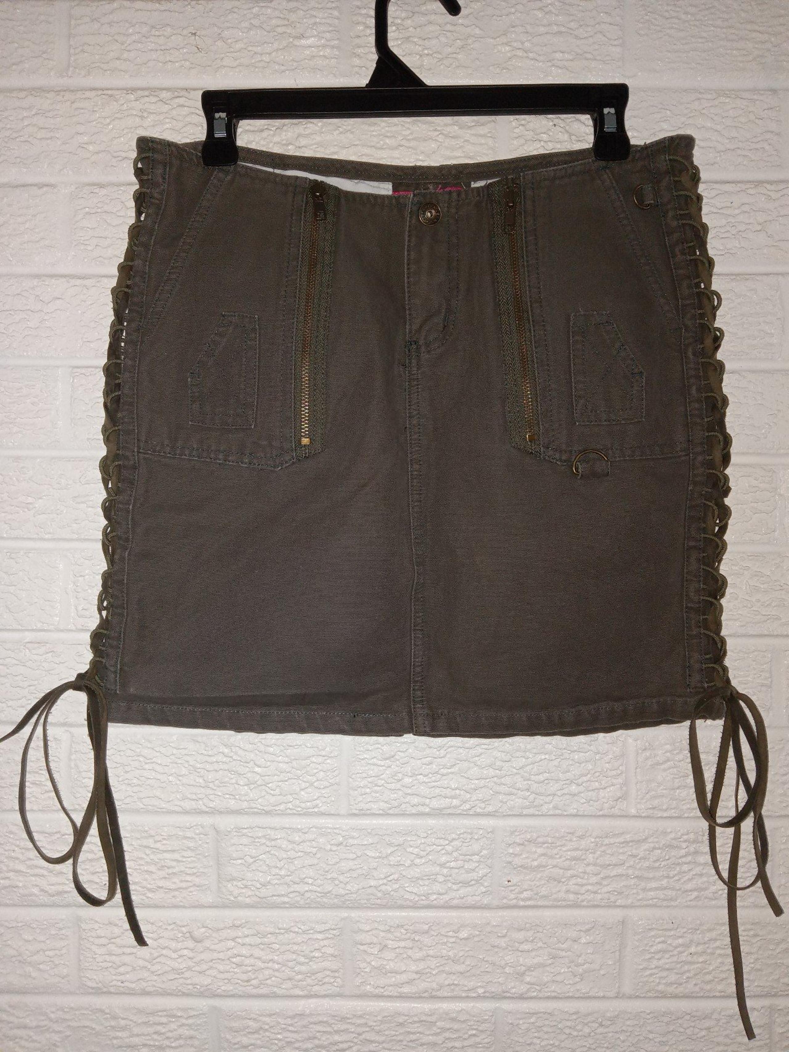 Y2k Zana-di army green utility cargo skirt leather laces vintage size 5