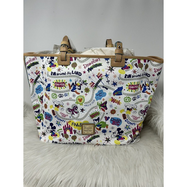 2014 Run Disney Dooney and Bourke WDW Marthon Tote Bag Purse
