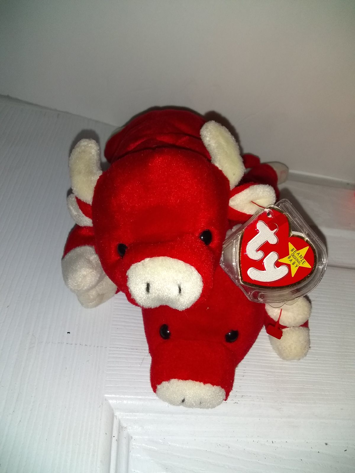 RARE beanie babies snort COLLECTABLE
