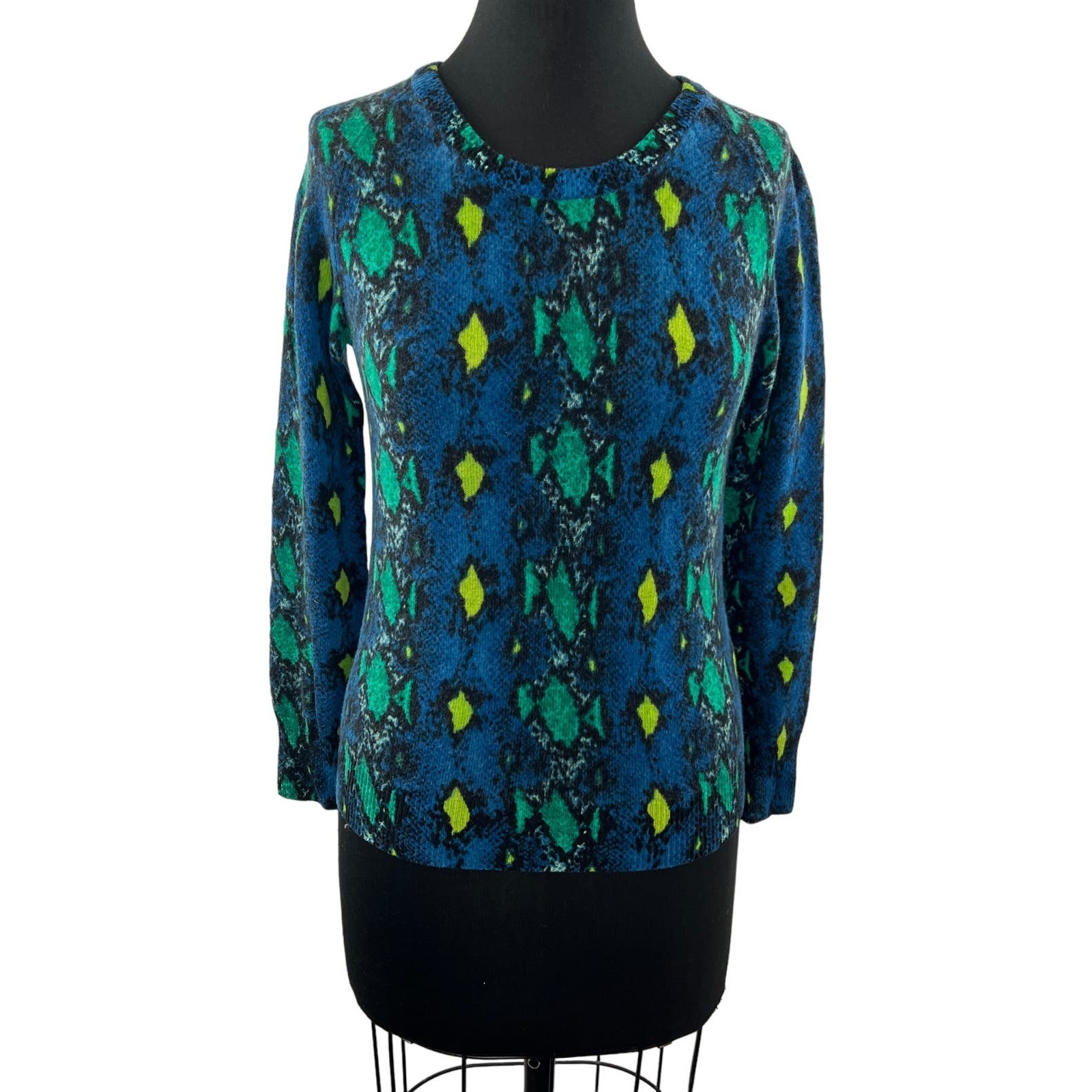 EQUIPMENT Blue Green Snakeskin Print Cashmere Long Sleeve Pullover Sweater Sz S