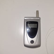 Motorola Qwest flip phone vintage