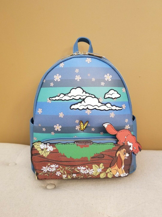Danielle Nicole Fox and the Hound Bag