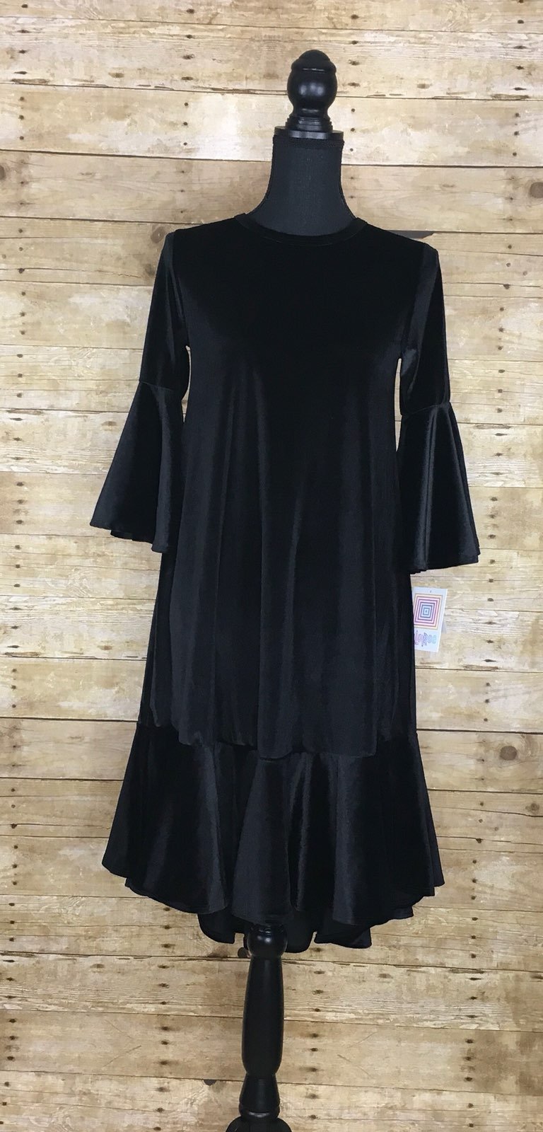 NWT Lularoe Maurine Velvet XS